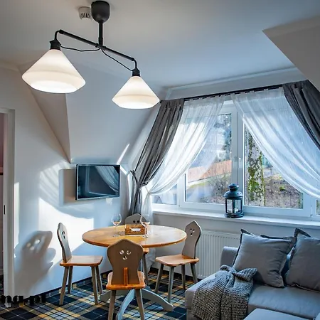 Apartamenty Miluchna B&B blisko Dworca PKP-3